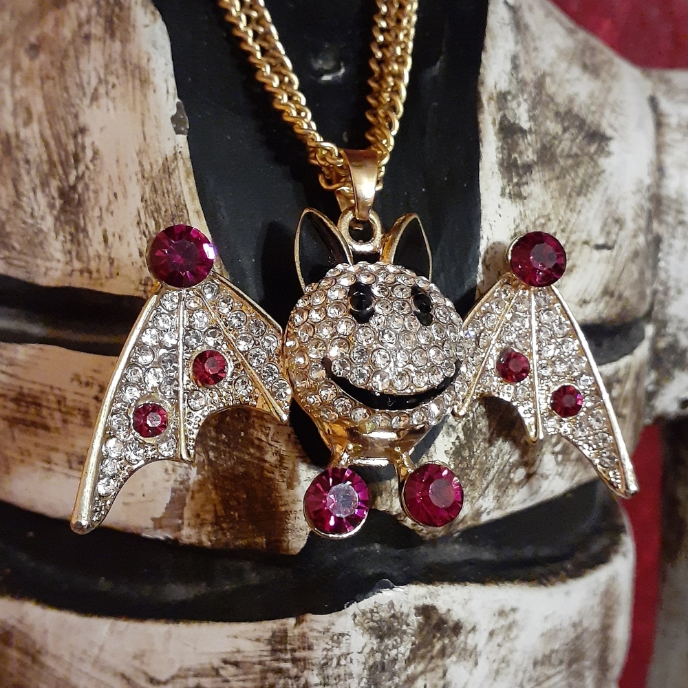 Rhinestone Bat Pendant Necklace